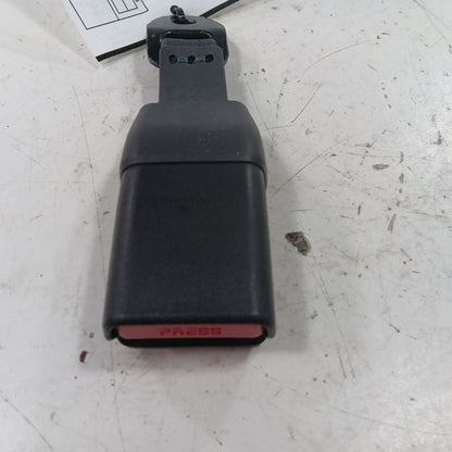Subaru Crosstrek Seat Belt Buckle Latch Right Passenger Rear Back 2019