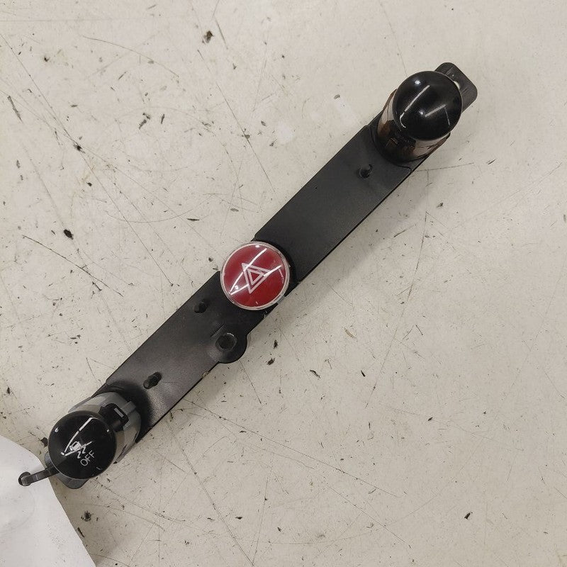 2018 Fiat 500 X Model Hazard Switch 4 Way Flasher Button