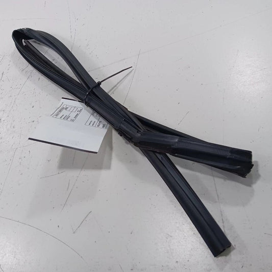 Toyota Camry Door Glass Window Seal Rubber Left Rear Back 2012 2013 20