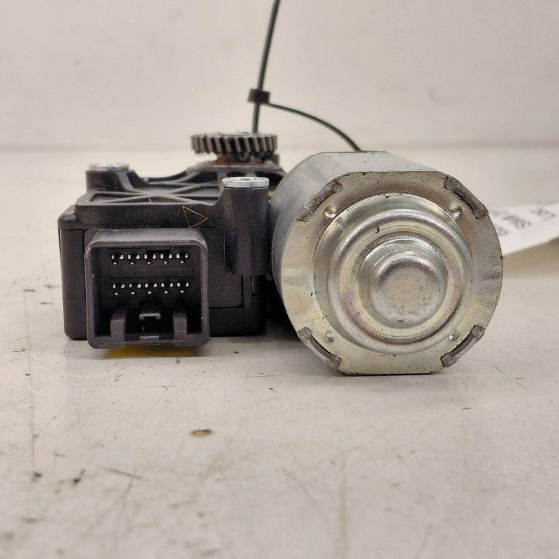 Hyundai Santa Fe Roof Sunshade Motor {81679S1000} 2019 2020