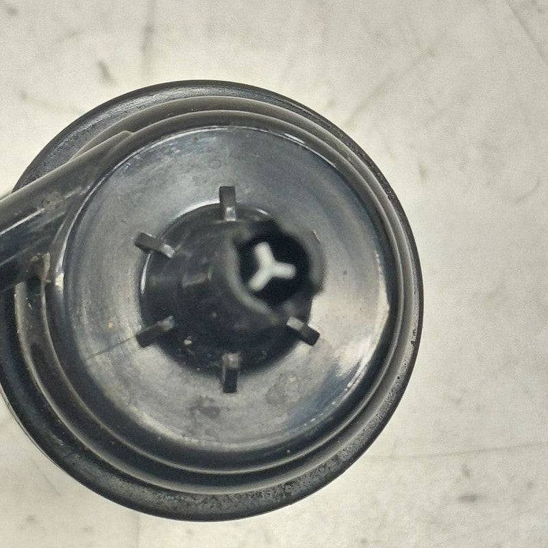 Chevy Volt Windshield Washer Wash Fluid Reservoir Motor Pump Electric 