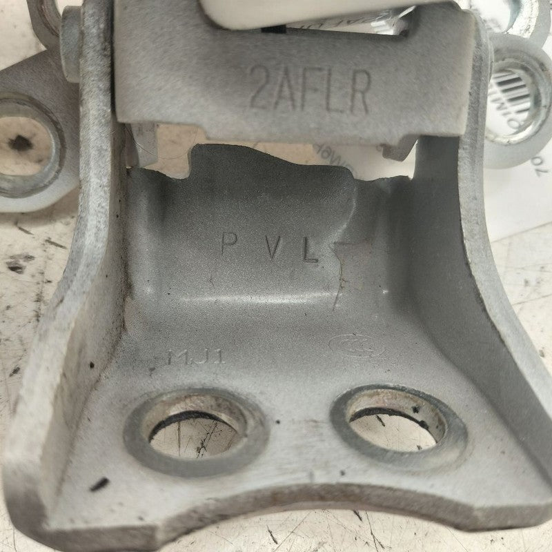 Honda CR-V Door Hinge Set Right Front Passenger  2019 2018 2017