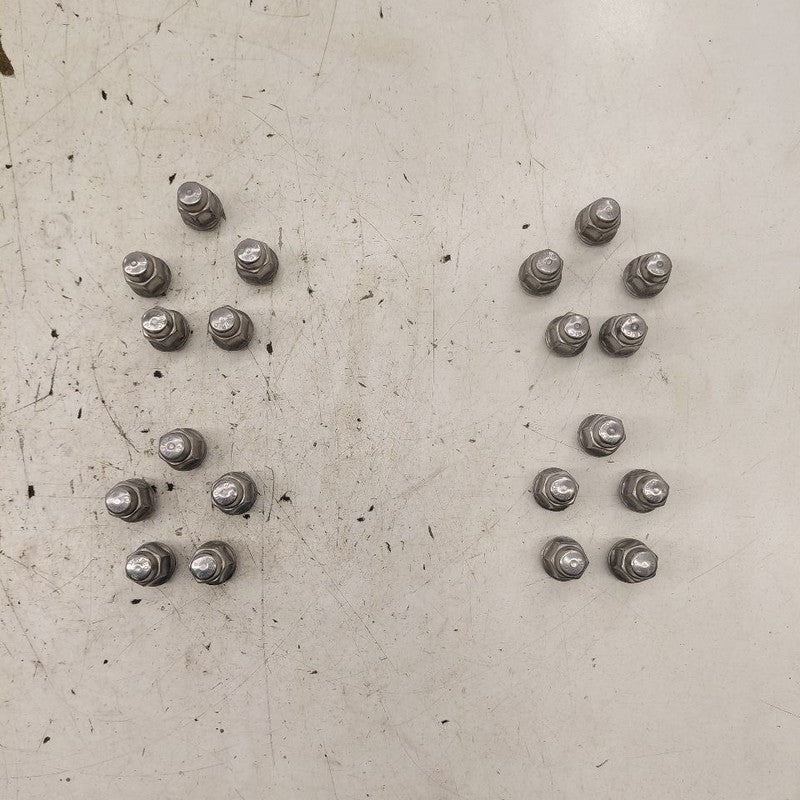 Chevy Trax Lug Nut Set  2022 2021