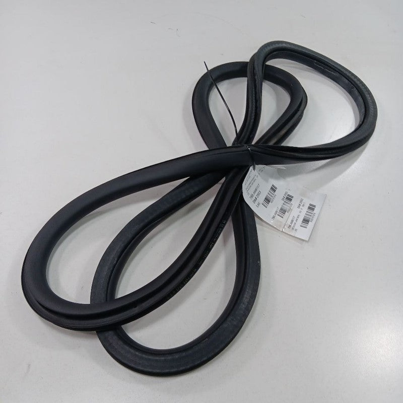 Jeep Renegade On Body Door Jamb Seal Rear Left Driver Back  2017 2018 2019 2020