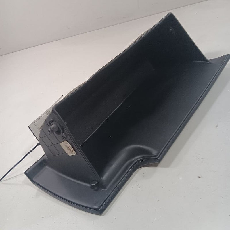 Kia Sorento Glove Box Dash Compartment  2018 2017 2016