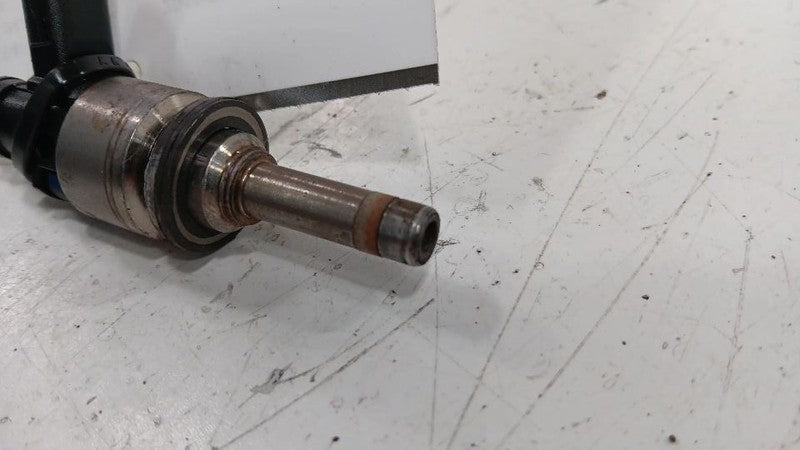 Fuel Injection Injector 2.4L VIN 7 Fits 11-15 OPTIMA OEM