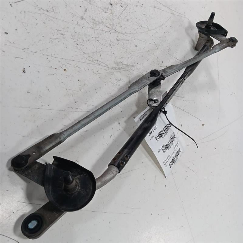 Wiper Transmission Fits 14-20 Kia Soul 612685 OEM
