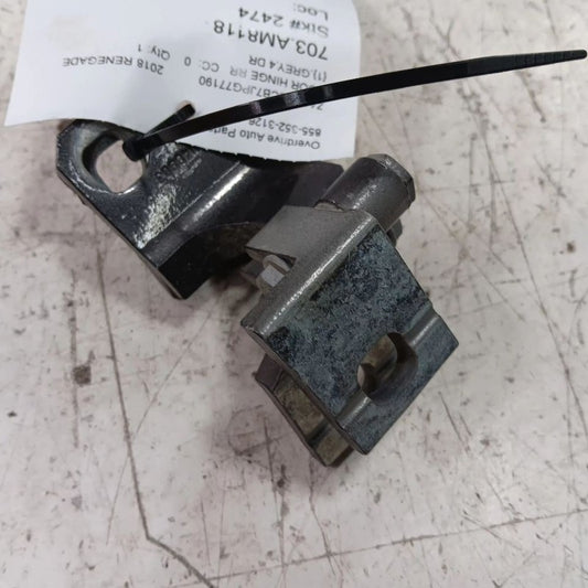 Jeep Renegade Door Hinge Set Right Rear Passenger  2015 2016 2017 2018