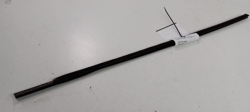 Range Rover Door Glass Window Weather Strip Trim Front Left Driver 200