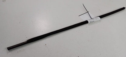 Range Rover Door Glass Window Weather Strip Trim Front Left Driver 200