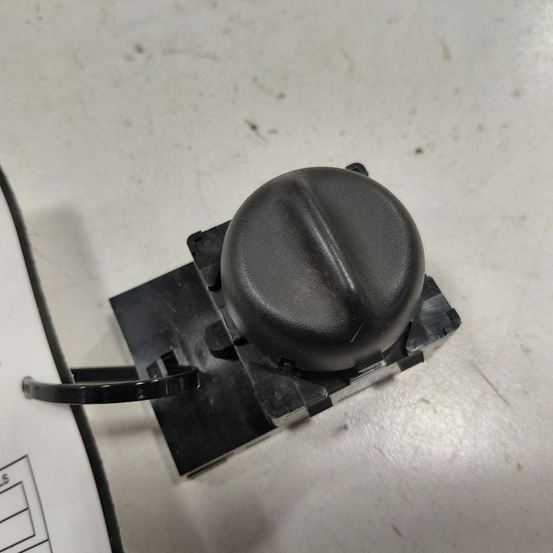 Chevy Trailblazer Seat Lumbar Switch  2021 2022 2023 OEM