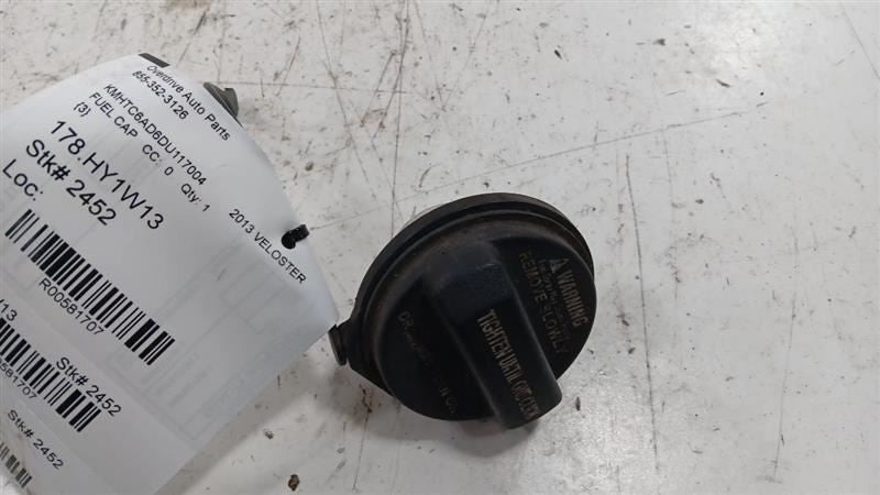Hyundai Veloster Gas Tank Fuel Cap  2012 2013 2014 2015 