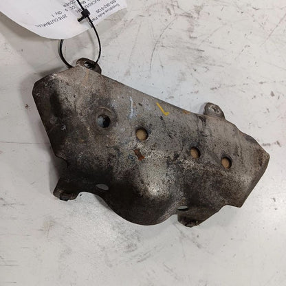 Subaru Outback Legacy Driver Left Side Injector Cover  2018 2017 2016 
