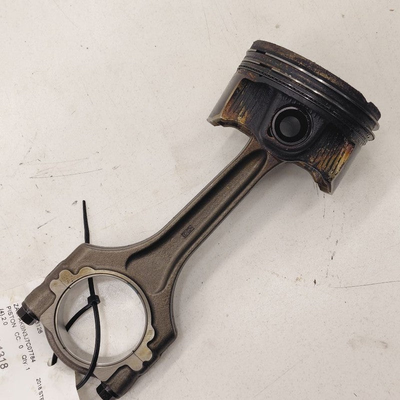 Alfa Romeo Stelvio Single Piston With Connecting Rod   2018 2019 2020 