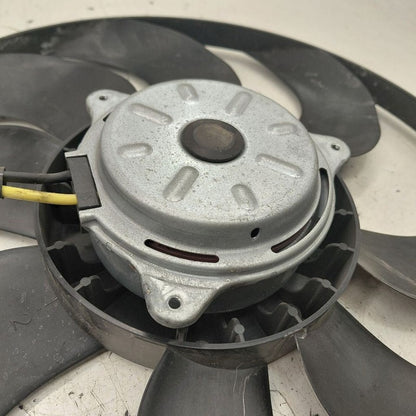 Radiator Cooling Fan Fits 15-22 PROMASTER CITY