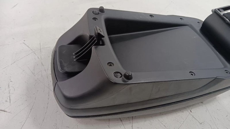 Hyundai Elantra Arm Rest 2013  OEM