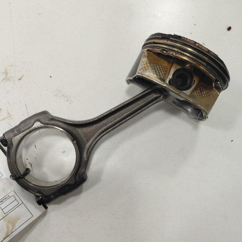 Chrysler 300 Single Piston With Connecting Rod   3.6 2017 2018 2019 OE