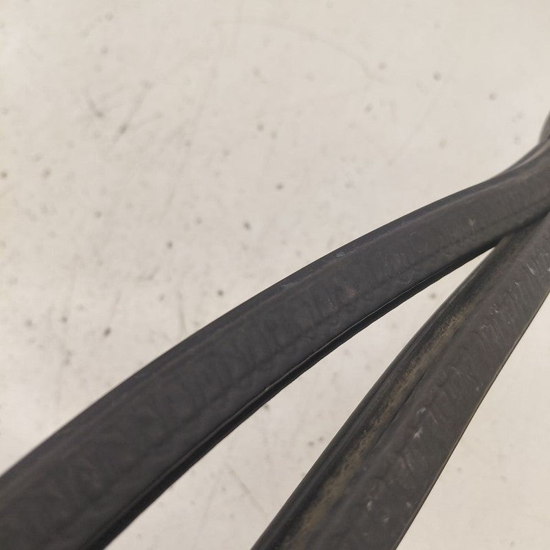 2018 Fiat 500 X Model Cowl Vent Panel Hood Rubber Seal