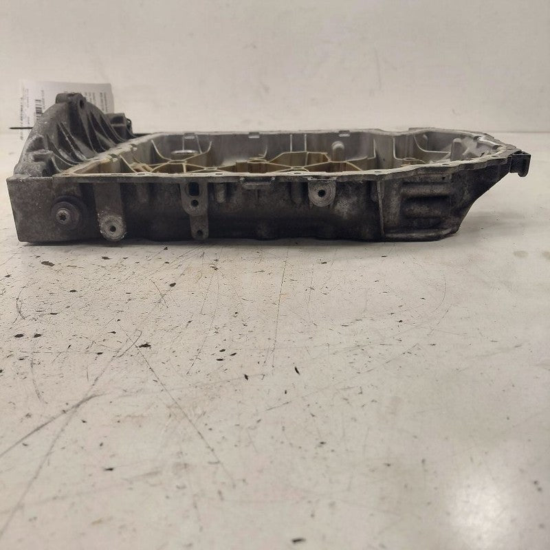 Upper Engine Oil Pan Fits 19-24 AUDI Q3