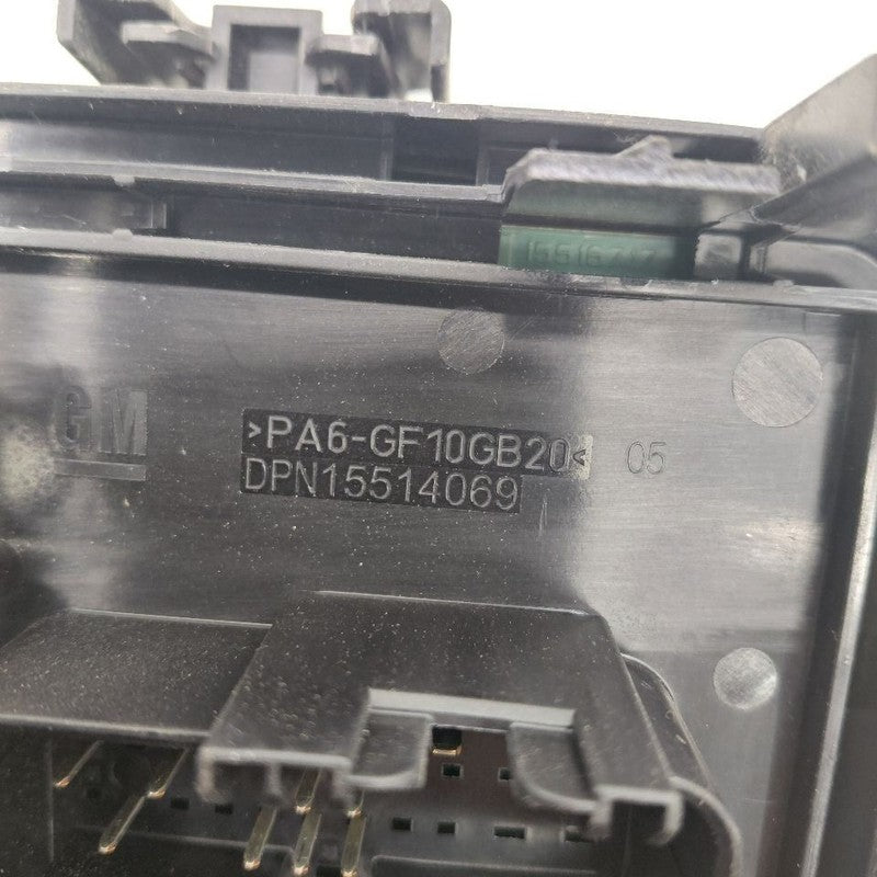 Fuse Box Engine Fits 16-18 Chevy Volt