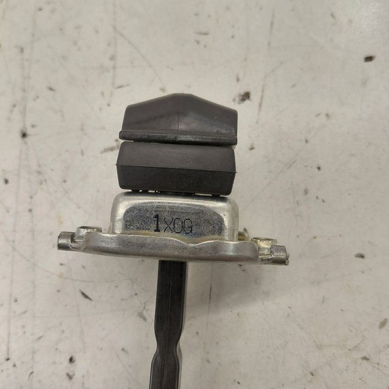 Honda HR-V Door Check Right Passenger Front Hinge Stopper Detent  2026