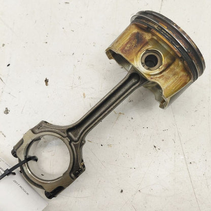 Nissan Rogue Single Piston With Connecting Rod   2.5 2017 2018 2019 OE
