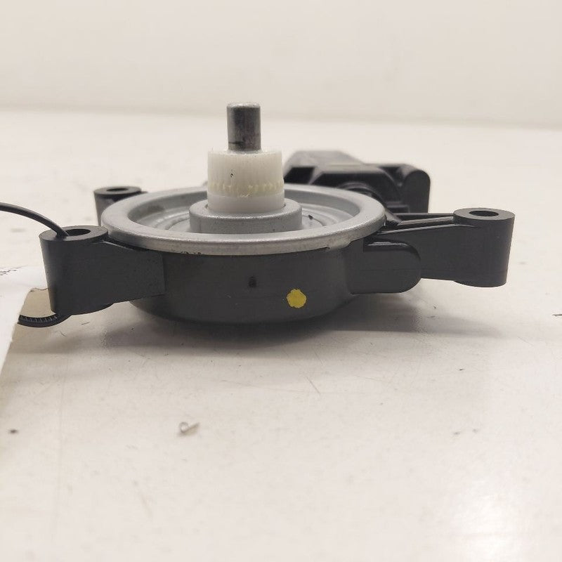 Passenger Right Rear Power Window Motor Fits 16-19 Chevy Volt