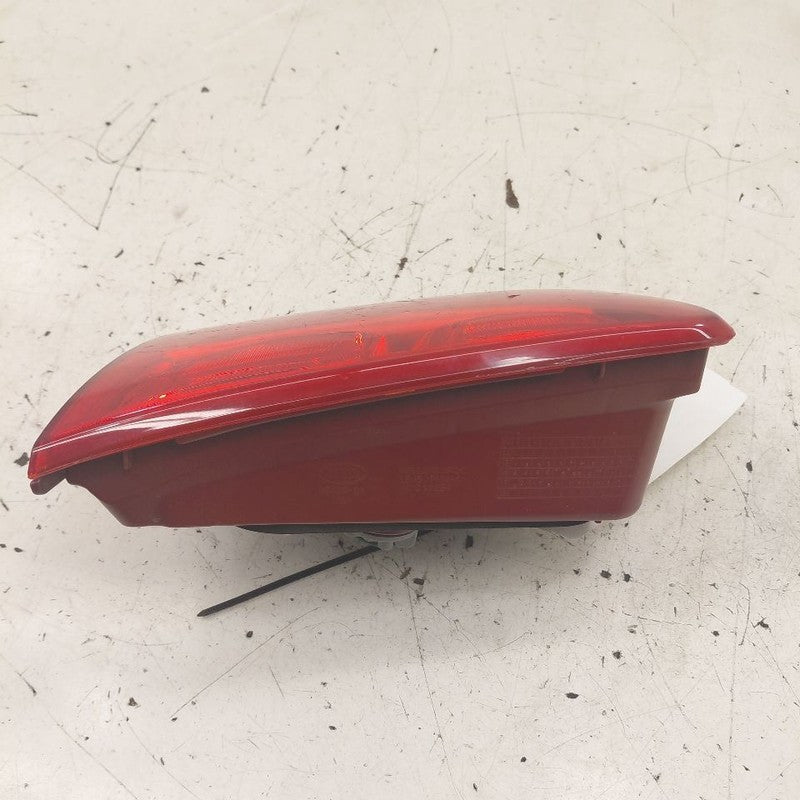 Passenger Right Rear Tail Light Brake Lamp Incandescent 16-18 Kia Sore