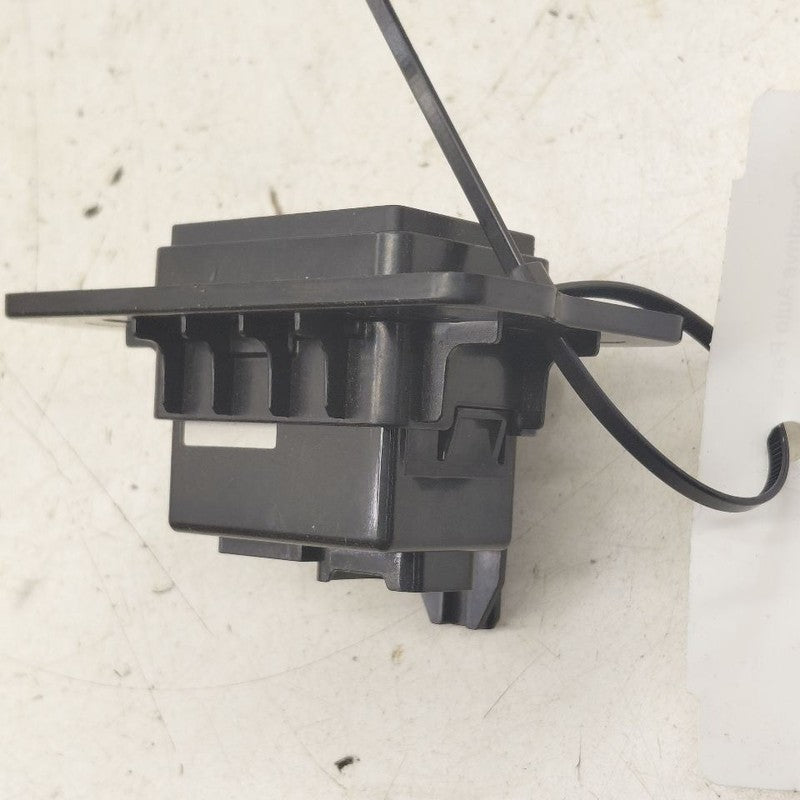 Hyundai Kona USB Plug In Hub Port  2021 2020 2019