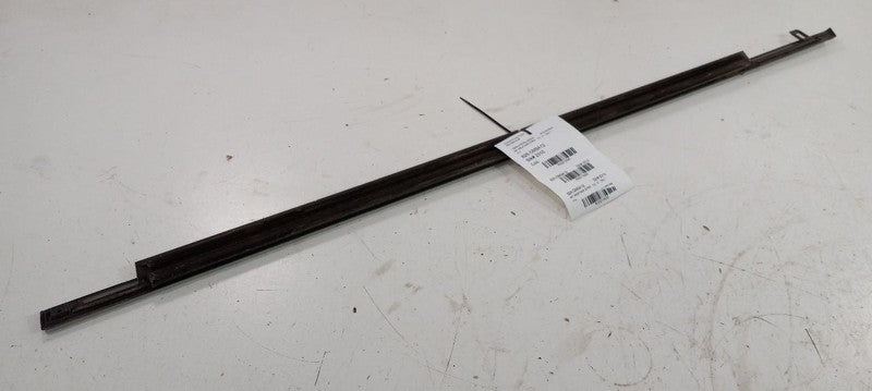 GMC Acadia Door Glass Window Weather Strip Trim Front Right Passenger 