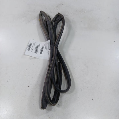 Honda Civic On Door Seal Rubber Left Driver Rear Back  2018 2017 2016