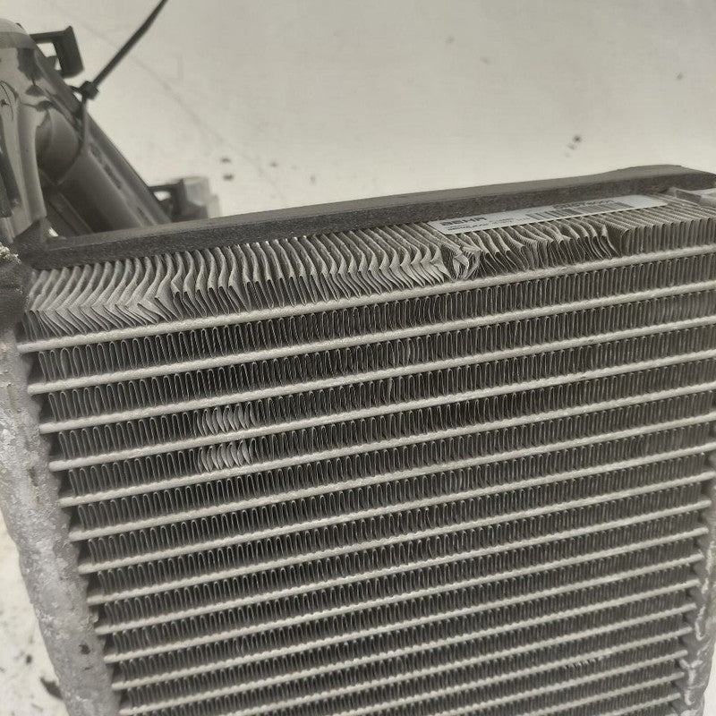 Air Conditioning AC Evaporator Fits 07-16 Volvo 80 Series