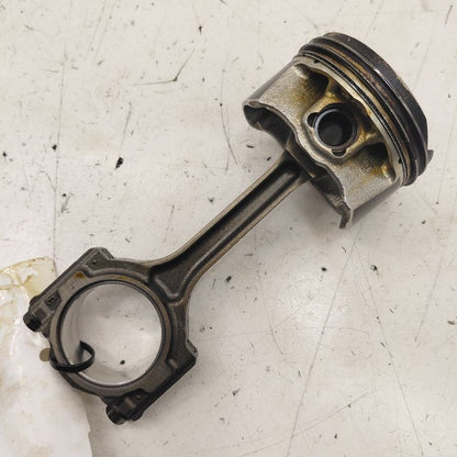 Chevy Volt Single Piston With Connecting Rod   1.5 2016 2017 2018 2019
