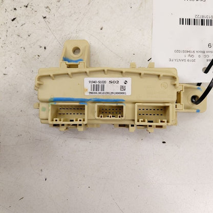 Hyundai Santa Fe Fuse Relay Junction Block {91940S1020} 2019 2020