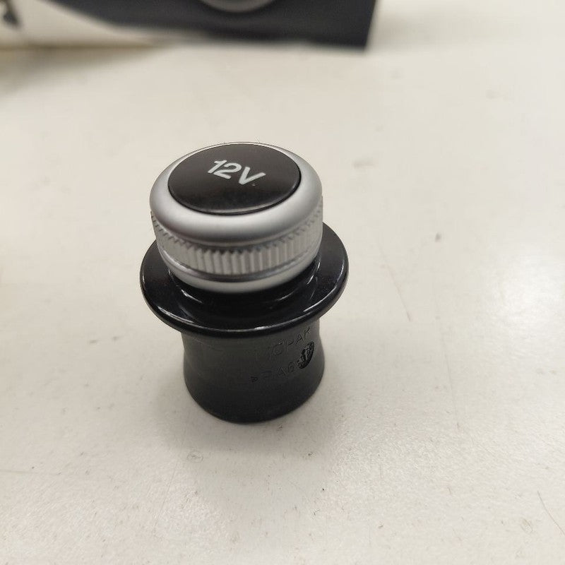 Alfa Romeo Stelvio 12V Power Port Socket  2018 2019 2020 2021