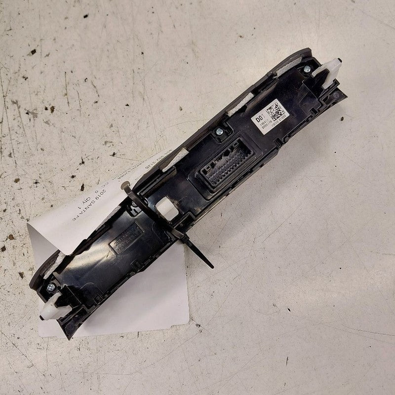 Hyundai Santa Fe Heated Seat Switch {93600S1000} 2019 2020