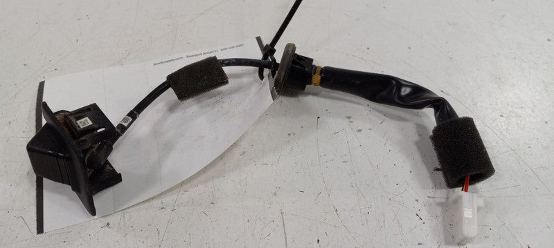 Camera/Projector Rear View Camera Fits 17-19 MAZDA CX-5  OEM