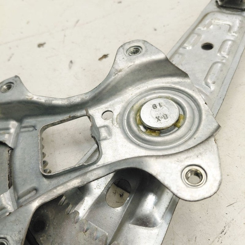 Passenger Right Rear Window Regulator Track VIN 5 14-20 Nissan Rogue O