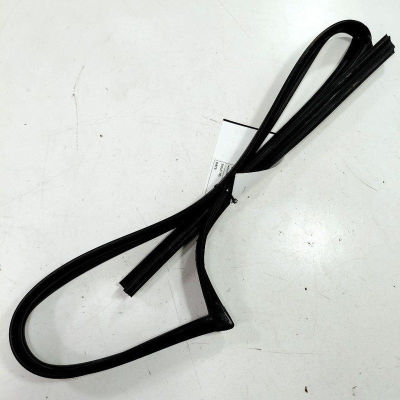 Hyundai Sonata Door Glass Window Seal Rubber Left Driver Front  2017 2