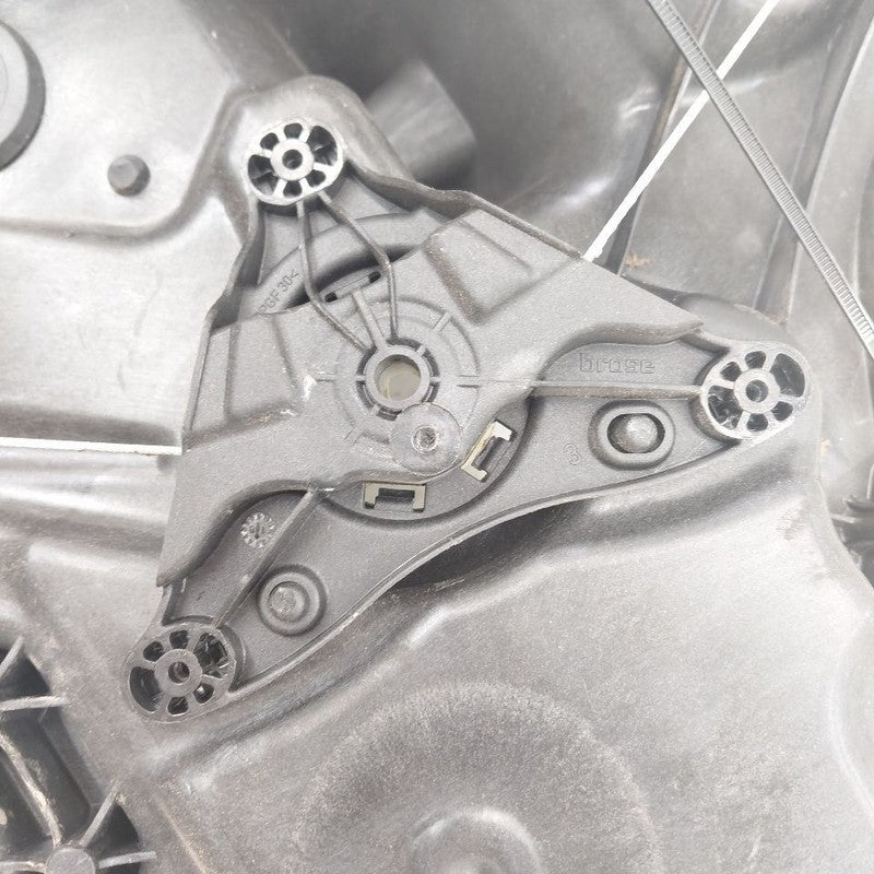 2018 Fiat 500 X Model Left Rear Window Regulator Track