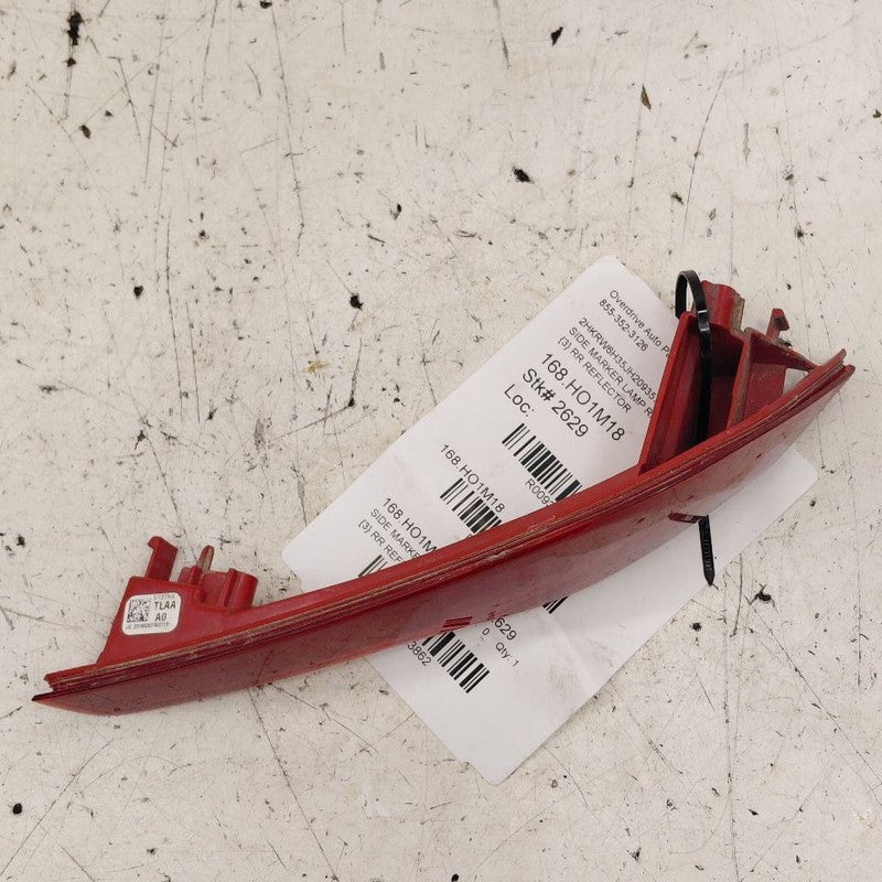 Honda CR-V Passenger Right Rear Side Marker Reflector  2019 2018 2017