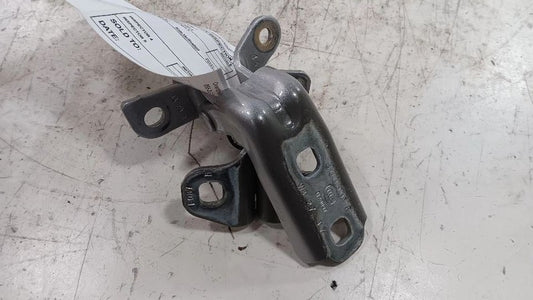 Buick Lacrosse Door Hinge Set Right Rear Passenger  2017 2018 2019