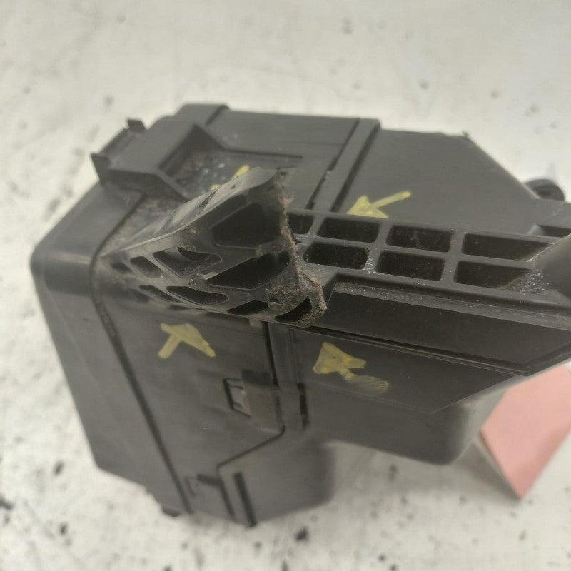 Passenger Right Fuse Box Engine Fits 22-25 Lexus NX250
