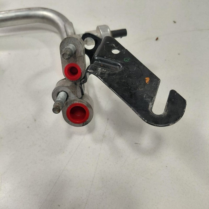 Chrysler 300 AC Hose Line  2017 2018 2019 OEM