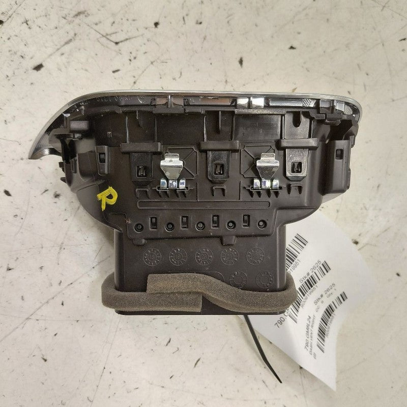 Chevy Equinox Dash Air Vent Right Passenger  2024 2023 2022