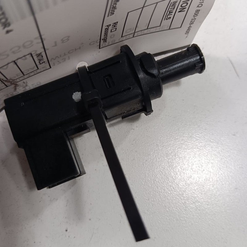 Grand Cherokee Brake Pedal Switch  2017 2018 2019 2020 OEM
