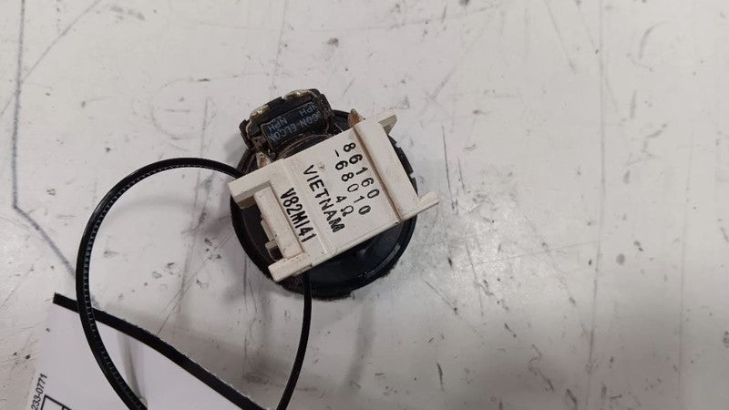 Toyota Scion IQ Tweeter Right Passenger Tweeter Speaker  2011 2012 201