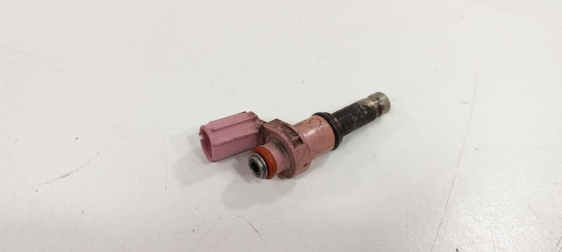 Fuel Injection Parts Fuel Injector Upper Fits 06-17 LEXUS IS350  OEM