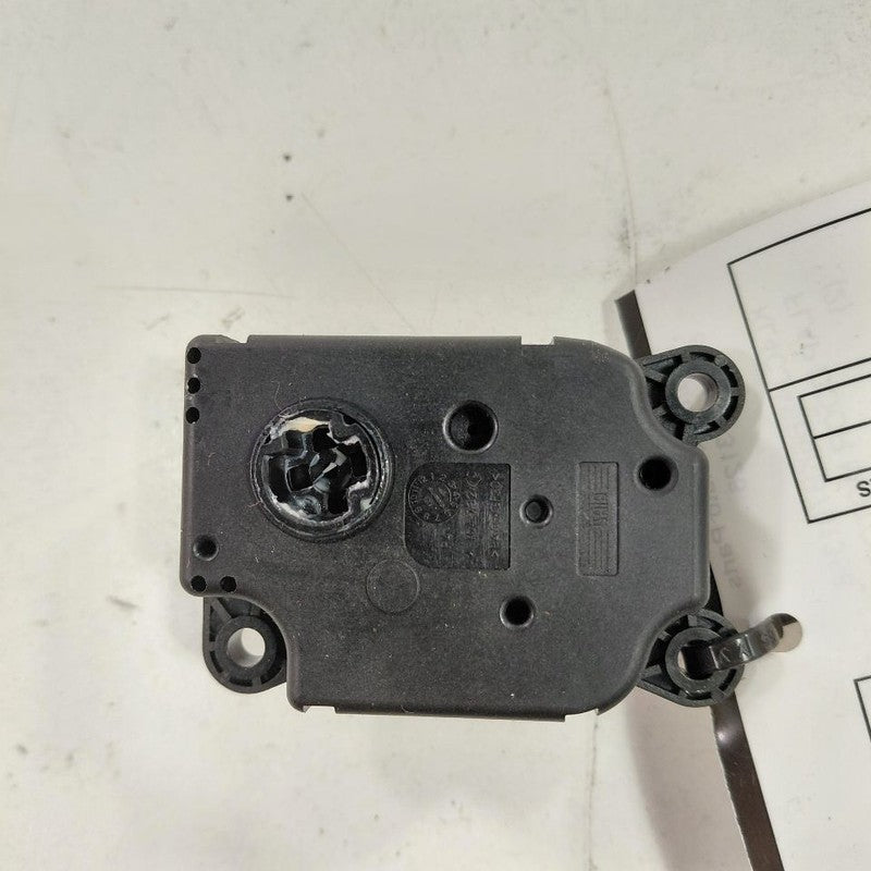 Buick Encore Flap Door Motor Heater AC Door Actuator  2020 2019 2018 O