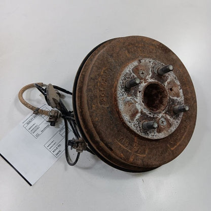 Toyota Yaris Passenger Right Rear Spindle Knuckle Bearing Hub  2020 20